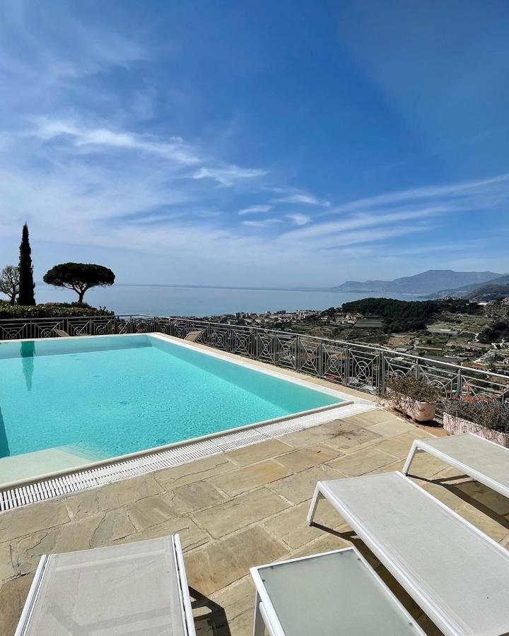 Villa Gaia - Luxury Villa, Pool & Wellness Rooms Bordighera Dış mekan fotoğraf