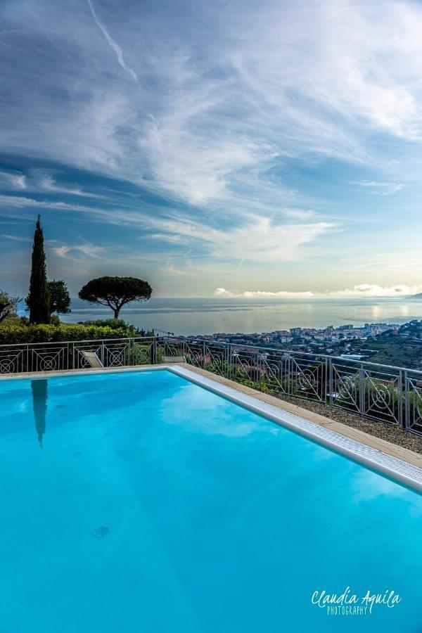 Villa Gaia - Luxury Villa, Pool & Wellness Rooms Bordighera Dış mekan fotoğraf