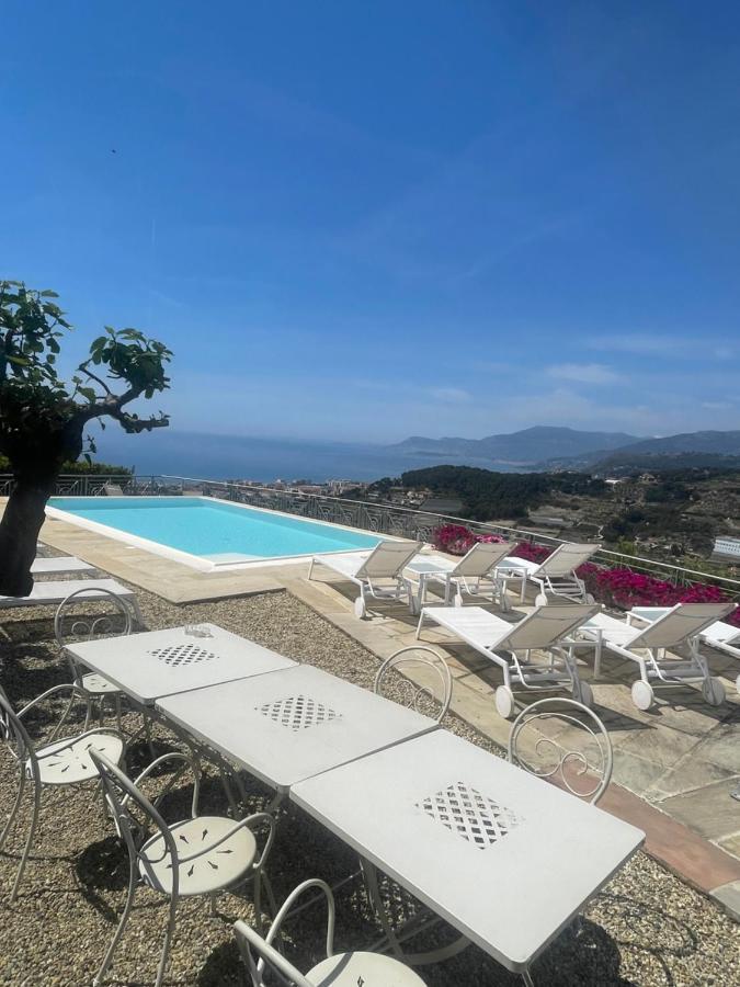 Villa Gaia - Luxury Villa, Pool & Wellness Rooms Bordighera Dış mekan fotoğraf